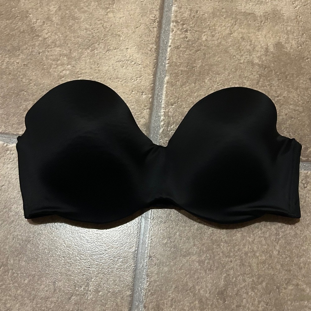 Black Strapless Underwire Bra Smooth Seamless Molded Cups Size 36D